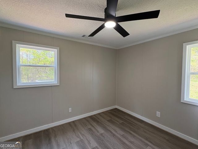 2446 Hoke Dickerson, Elberton, GA 30635