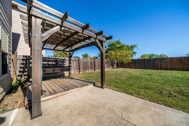 7124 Outfitter DR, Austin, TX 78744