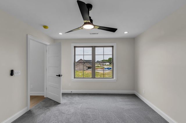 4510 Pat Nixon Ct, Murfreesboro, TN 37130