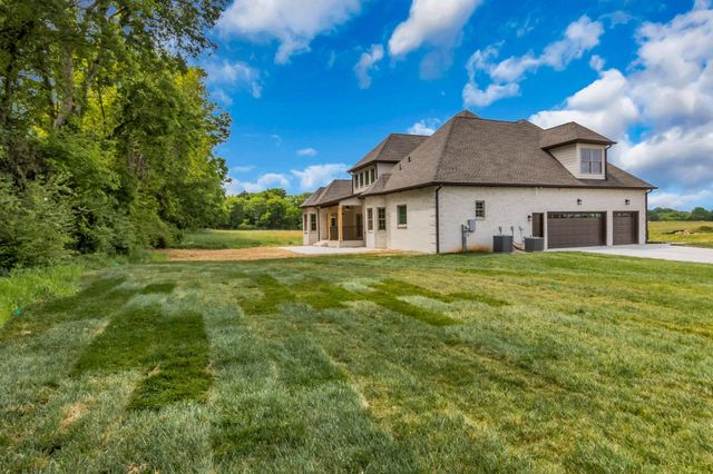 4510 Pat Nixon Ct, Murfreesboro, TN 37130
