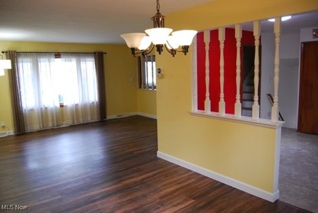 13585 Pineview Court, Middleburg Heights, OH 44130