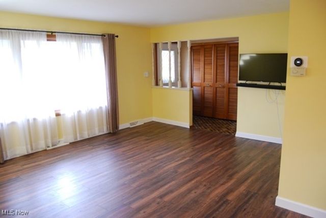 13585 Pineview Court, Middleburg Heights, OH 44130