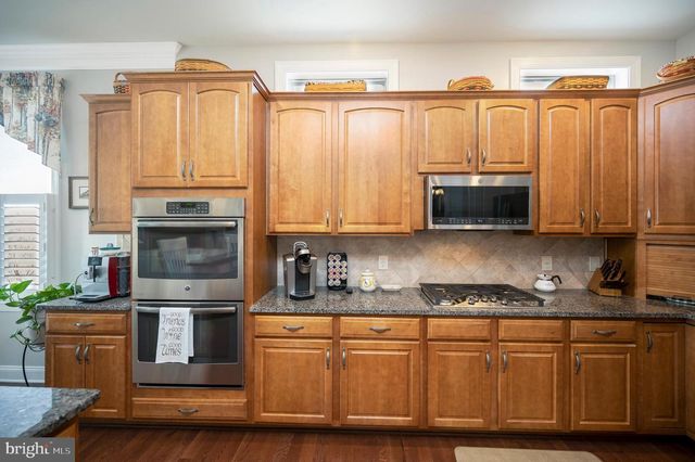 7910 BURBANK AVE, Fredericksburg, VA 22407