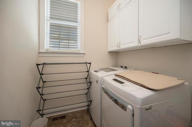 7910 BURBANK AVE, Fredericksburg, VA 22407