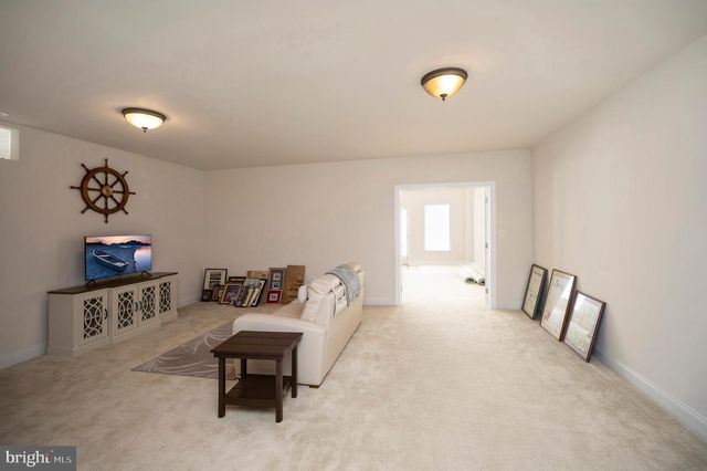 7910 BURBANK AVE, Fredericksburg, VA 22407