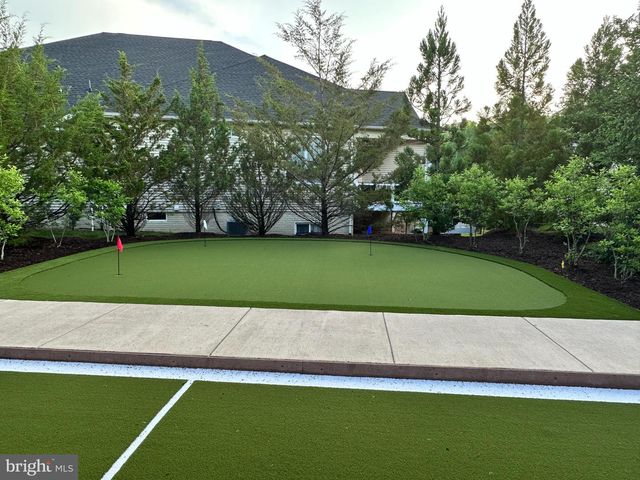 7910 BURBANK AVE, Fredericksburg, VA 22407