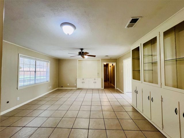 224 Sunset Boulevard, Conroe, TX 77303