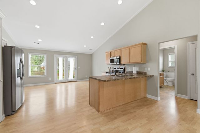 5016 Morning Dove Ln, Spring Hill, TN 37174