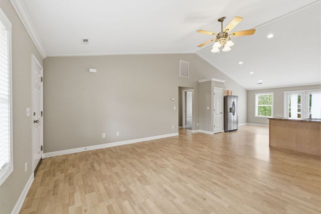 5016 Morning Dove Ln, Spring Hill, TN 37174