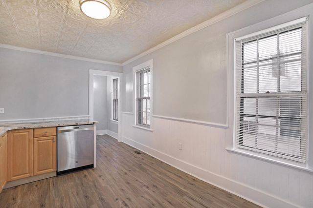 709 W Lovell Street, Kalamazoo, MI 49007