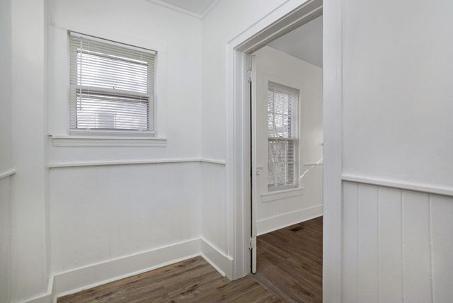 709 W Lovell Street, Kalamazoo, MI 49007