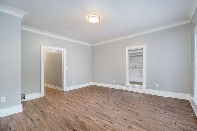 709 W Lovell Street, Kalamazoo, MI 49007