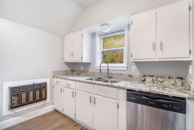 709 W Lovell Street, Kalamazoo, MI 49007