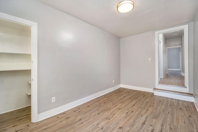 709 W Lovell Street, Kalamazoo, MI 49007