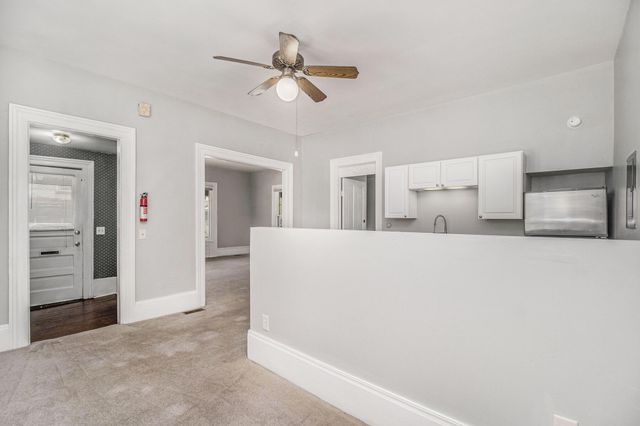 709 W Lovell Street, Kalamazoo, MI 49007