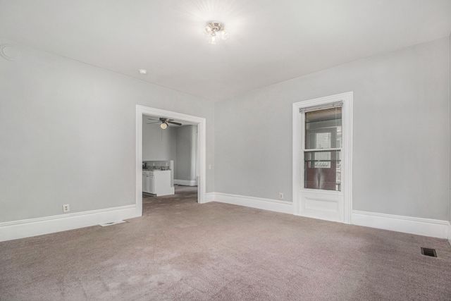 709 W Lovell Street, Kalamazoo, MI 49007