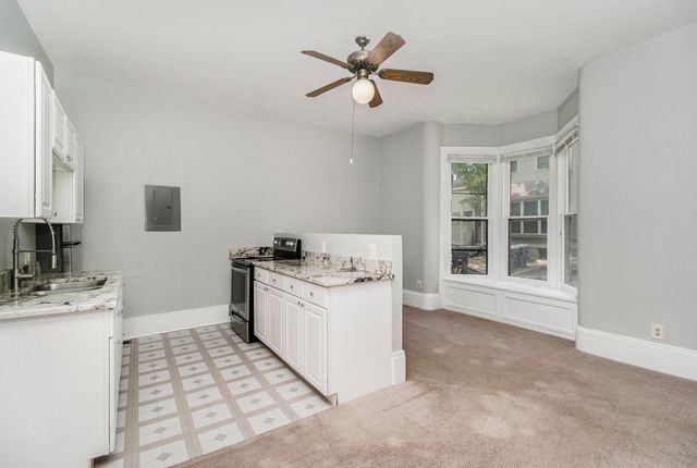 709 W Lovell Street, Kalamazoo, MI 49007