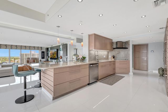 4301 N Ocean Boulevard 1708, Boca Raton, FL 33431