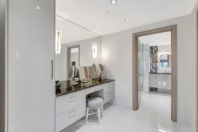 4301 N Ocean Boulevard 1708, Boca Raton, FL 33431