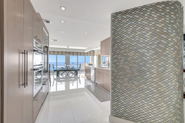 4301 N Ocean Boulevard 1708, Boca Raton, FL 33431