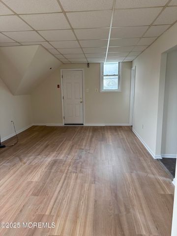 257 Carr Avenue B, Keansburg, NJ 07734