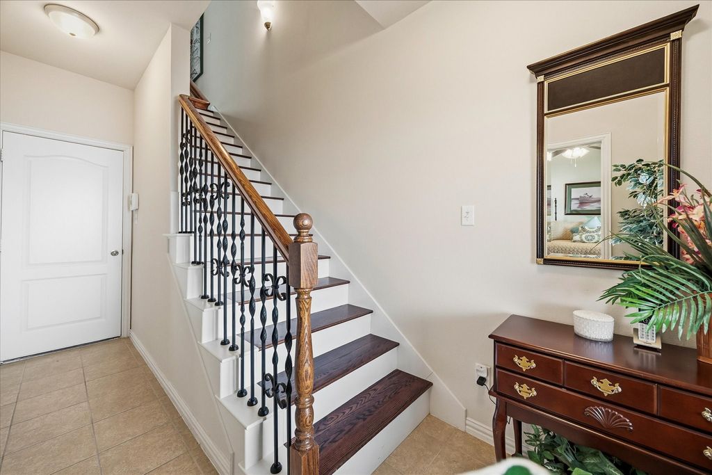2500 Rockbrook Drive C27, Lewisville, TX 75067 — photo 4