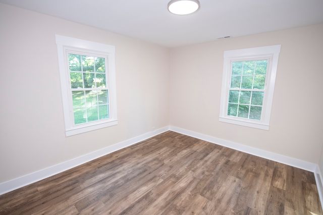 815 Cedar Ln, Tullahoma, TN 37388