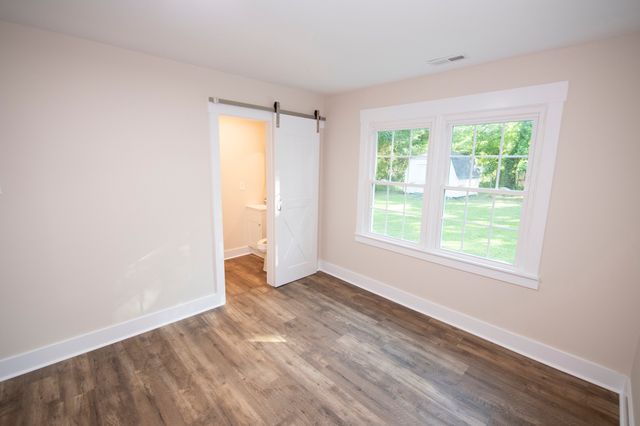 815 Cedar Ln, Tullahoma, TN 37388