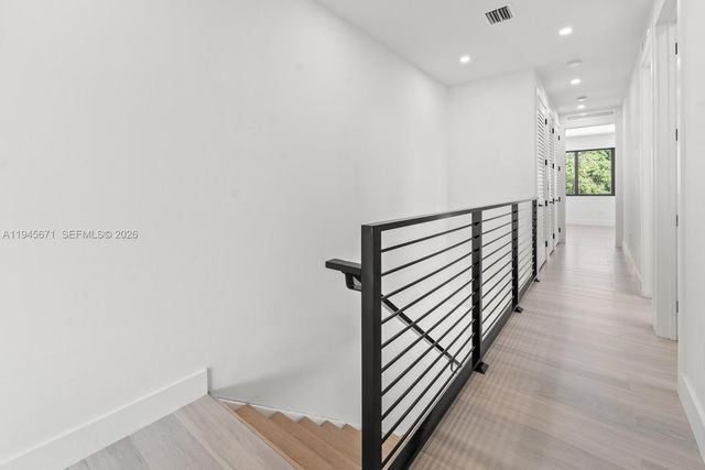 740 NW 24th Ct, Miami, FL 33125