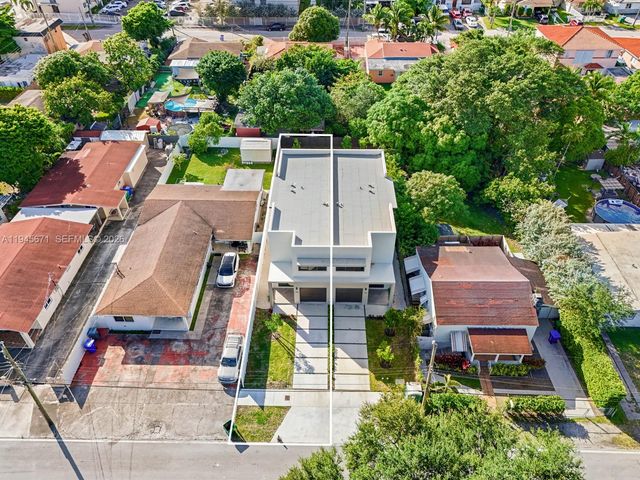 740 NW 24th Ct, Miami, FL 33125
