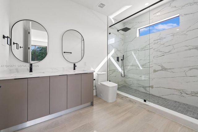 740 NW 24th Ct, Miami, FL 33125