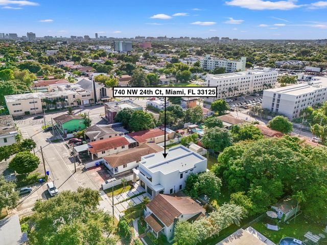 740 NW 24th Ct, Miami, FL 33125