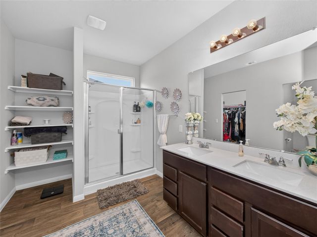 624 Independence Ave, Liberty Hill, TX 78642