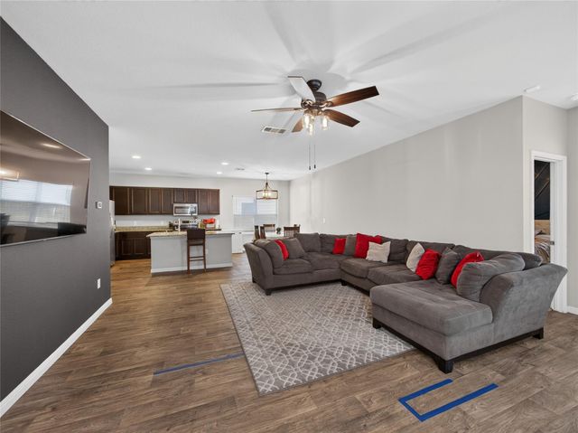 624 Independence Ave, Liberty Hill, TX 78642