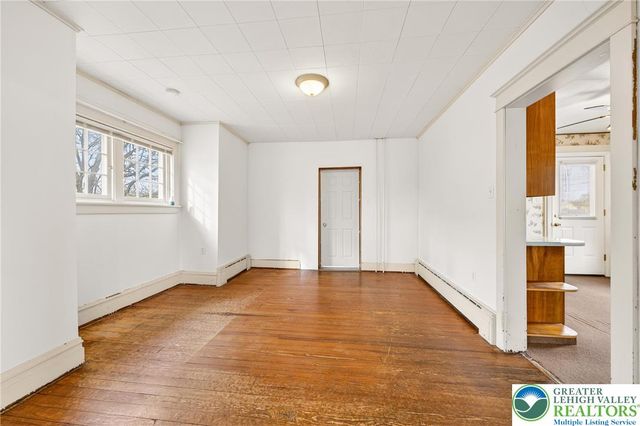 3301 Lehigh Street, Whitehall Twp, PA 18052