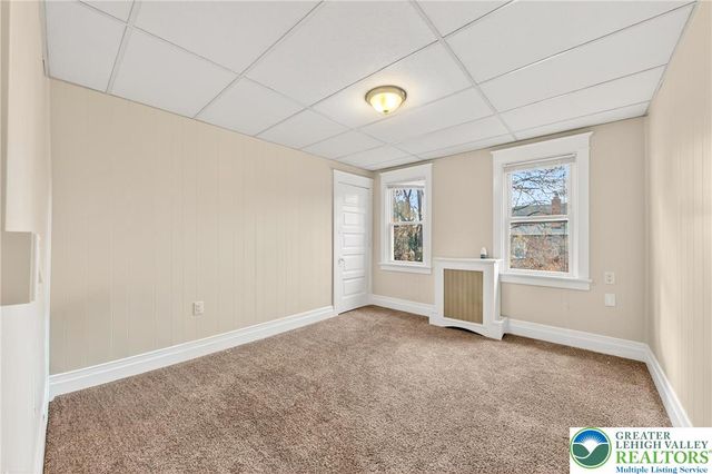 3301 Lehigh Street, Whitehall Twp, PA 18052