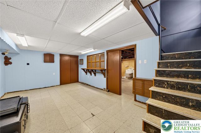 3301 Lehigh Street, Whitehall Twp, PA 18052