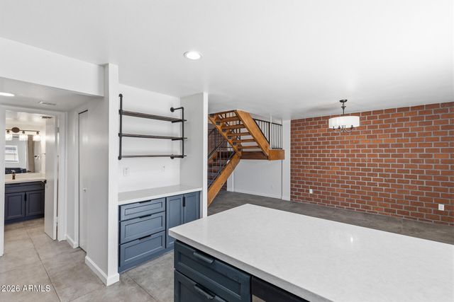 1411 E SOUTHERN Avenue, Tempe, AZ 85282