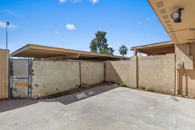 1411 E SOUTHERN Avenue, Tempe, AZ 85282