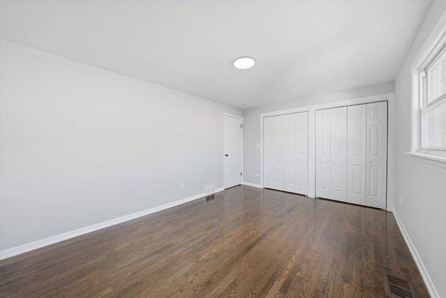 2811 W 82nd Street, Chicago, IL 60652