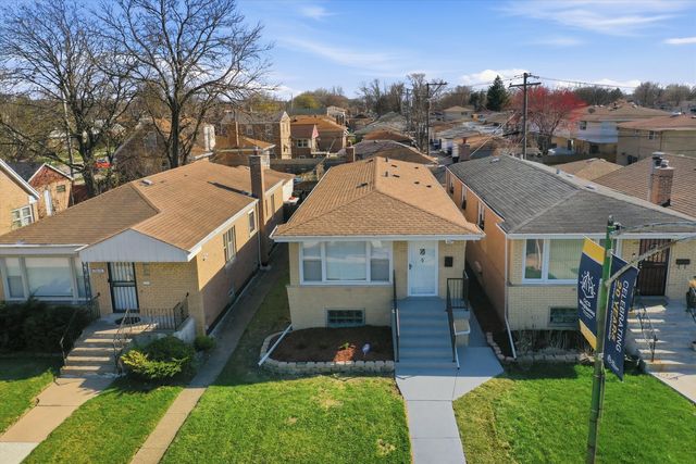 2811 W 82nd Street, Chicago, IL 60652