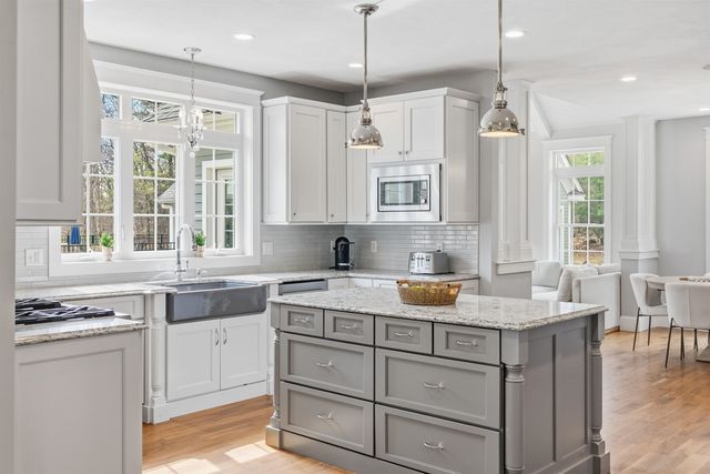 5 Ryan Farm Road, Windham, NH 03087