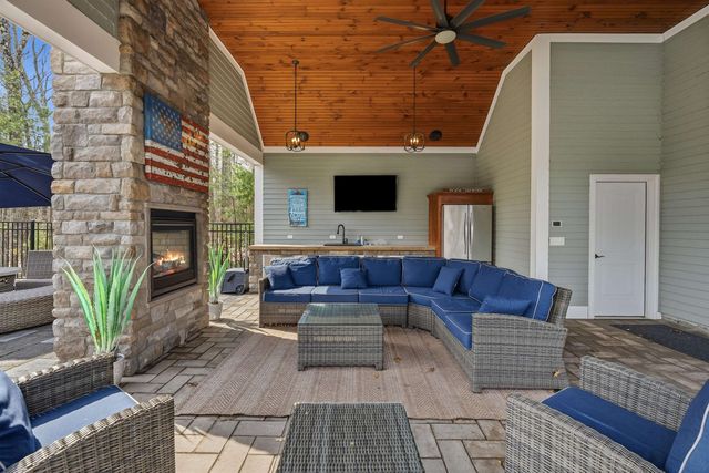 5 Ryan Farm Road, Windham, NH 03087