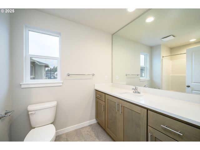 24066 Sw Maple Ter Sw, Sherwood, OR 97140