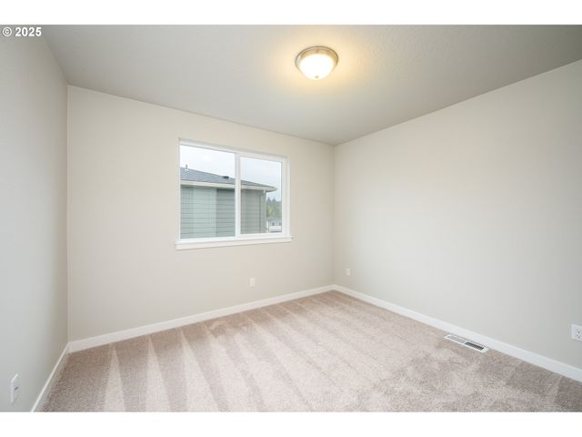 24066 Sw Maple Ter Sw, Sherwood, OR 97140