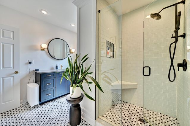 128 E 5th Street, 2, Covington, KY 41011