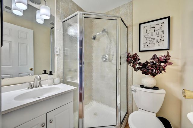 128 E 5th Street, 2, Covington, KY 41011