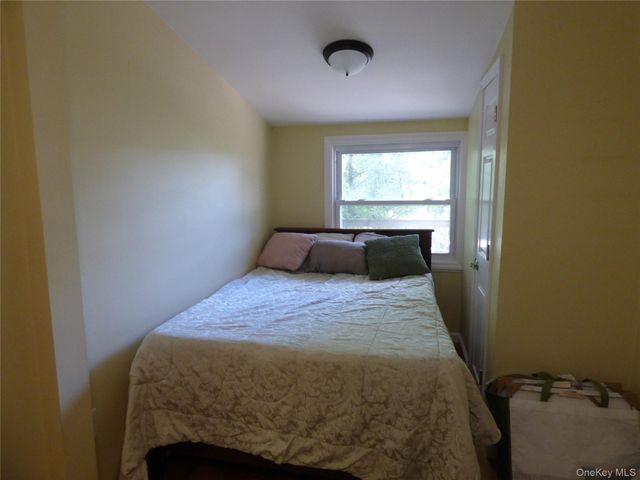 156 Brook Trail, Greenwood Lake, NY 10925