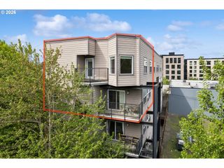 2241 Nw PETTYGROVE St 5, Portland, OR 97210