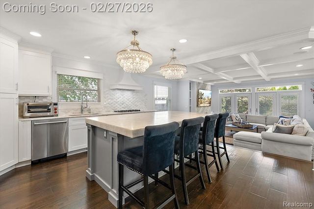 875 S Bates Street, Birmingham, MI 48009